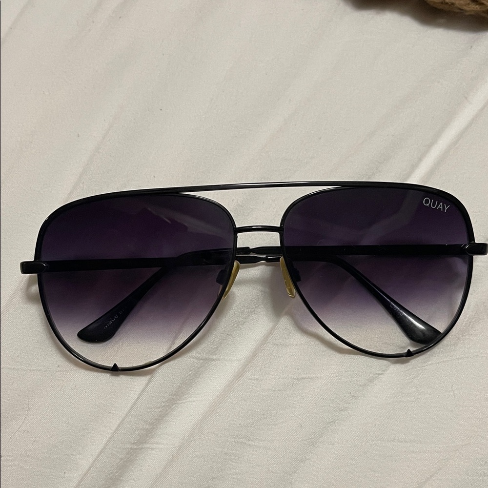 Quay Australia Black Gradient Aviator Sunglasses